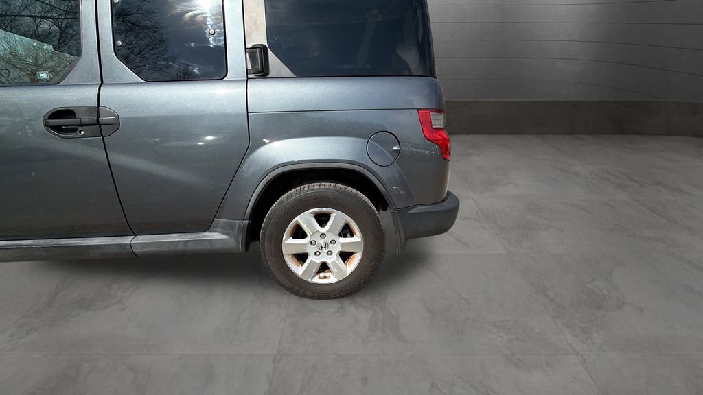 Used 2011 Honda Element EX image 17