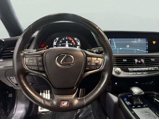 Used 2018 Lexus LS 500 F Sport w/ Accessory Package (Z1) AWD/4WD image 19