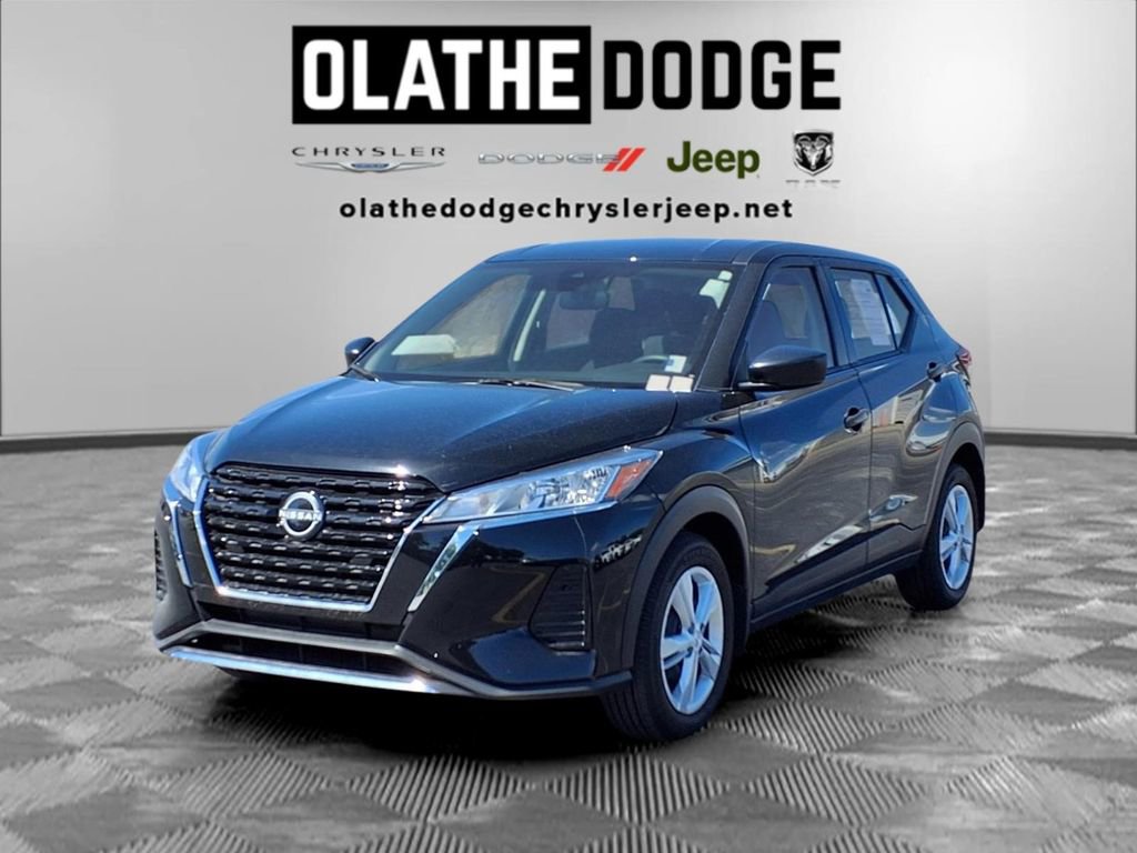 Used 2025 Nissan Kicks Play S