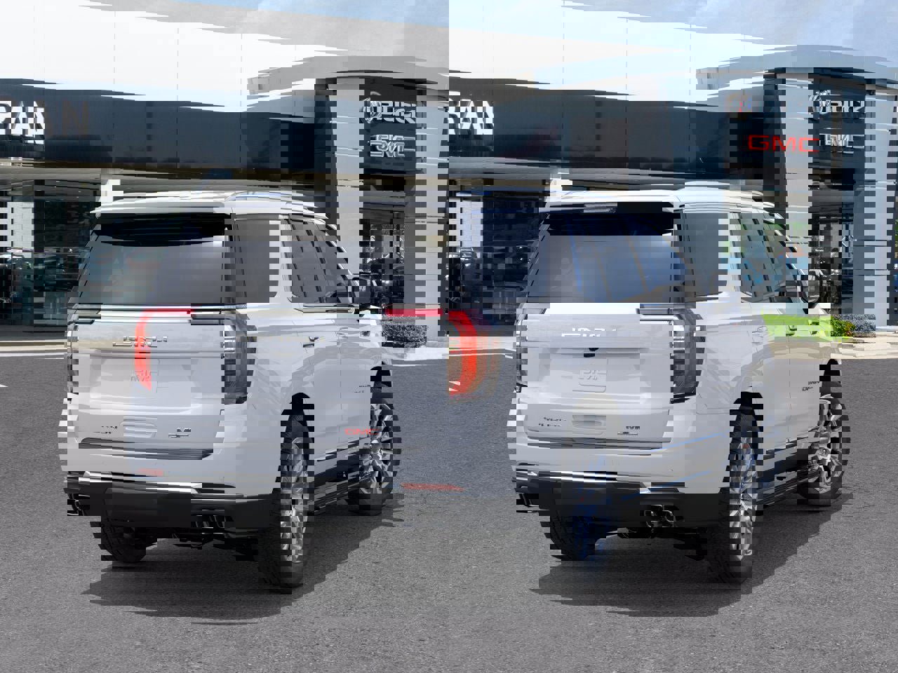 New 2026 GMC Yukon Denali image 4