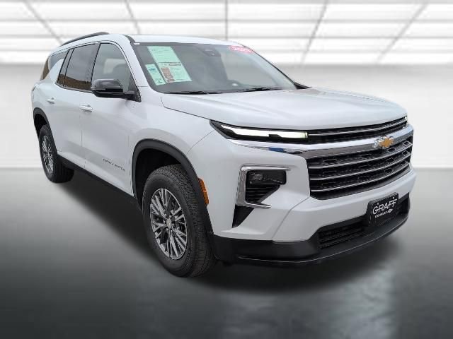 Certified 2025 Chevrolet Traverse LT