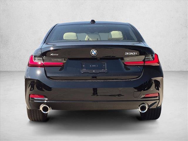 New 2026 BMW 330i xDrive Sedan w/ Convenience Package AWD/4WD image 8