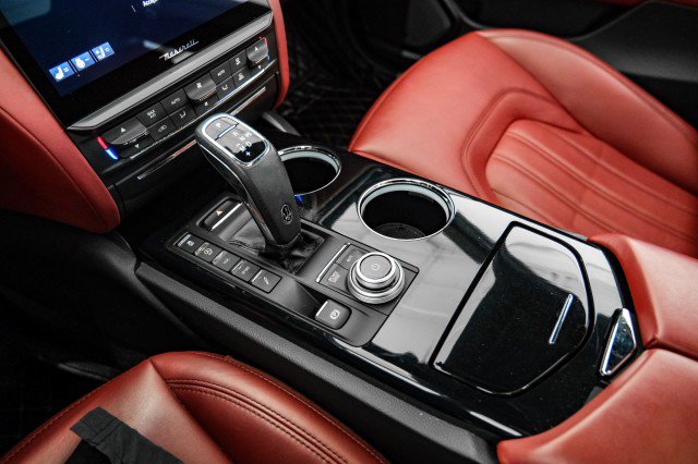 Used 2021 Maserati Quattroporte S Q4 image 26
