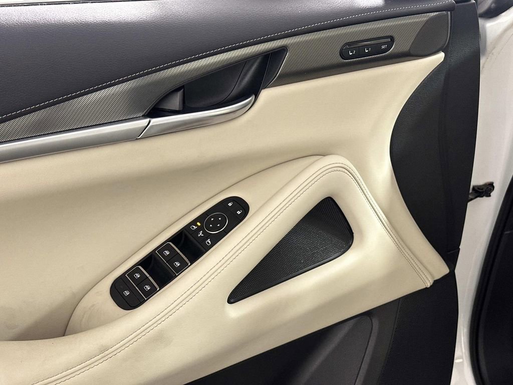 Used 2023 INFINITI QX60 Luxe w/ Cargo Package image 23