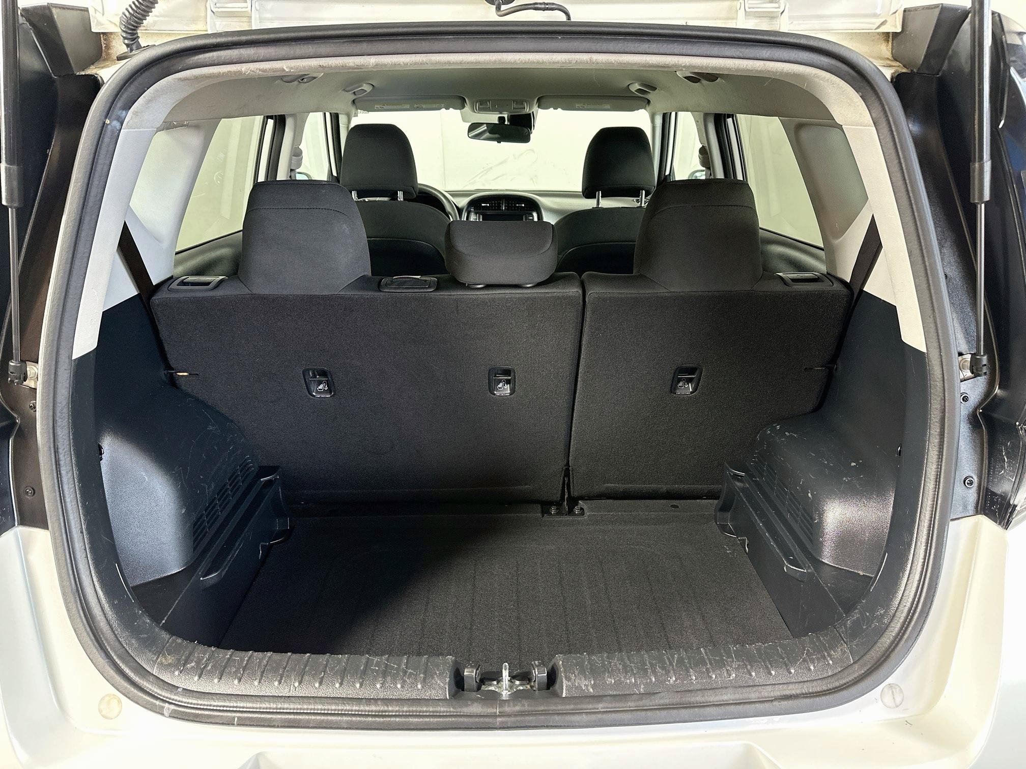 Used 2023 Kia Soul LX FWD image 23