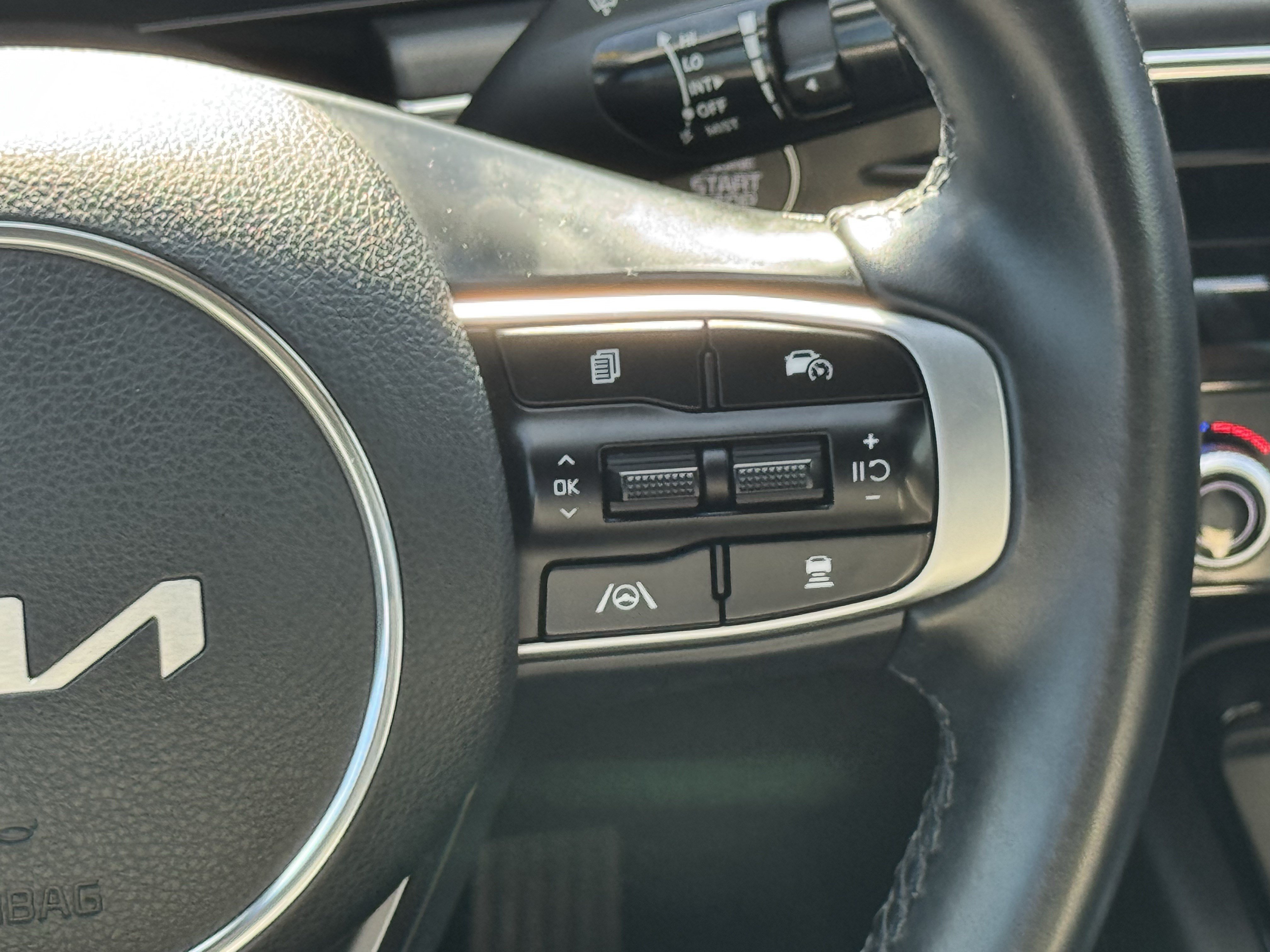 Used 2025 Kia K5 GT-Line w/ GT-Line Premium Package FWD image 14