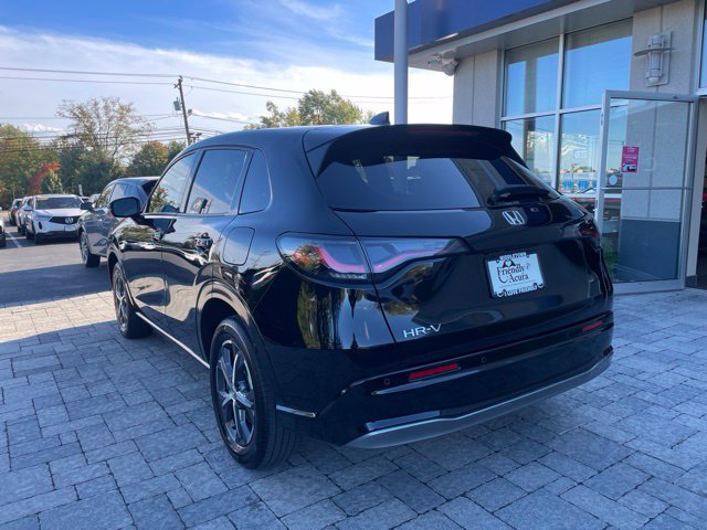 Used 2024 Honda HR-V EX-L image 4