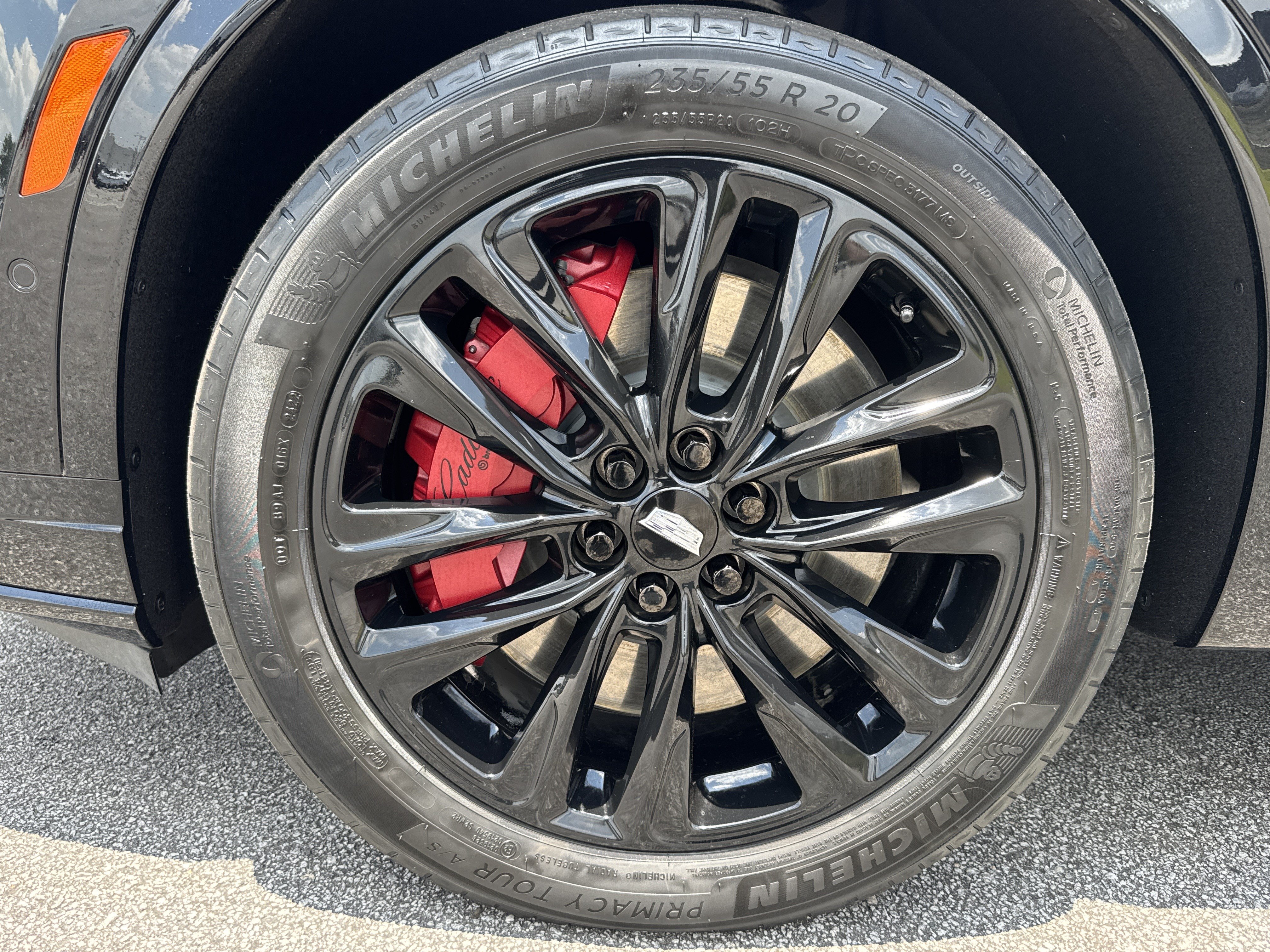 Used 2023 Cadillac XT6 Sport w/ Technology Package AWD/4WD image 12