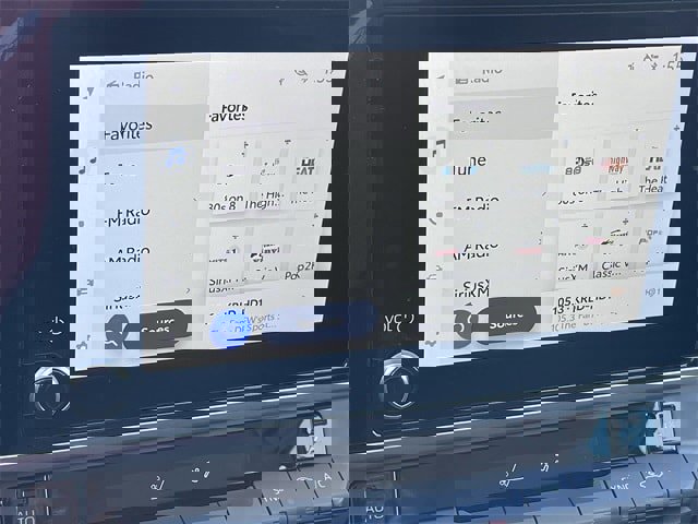 Used 2025 Toyota Camry LE image 18