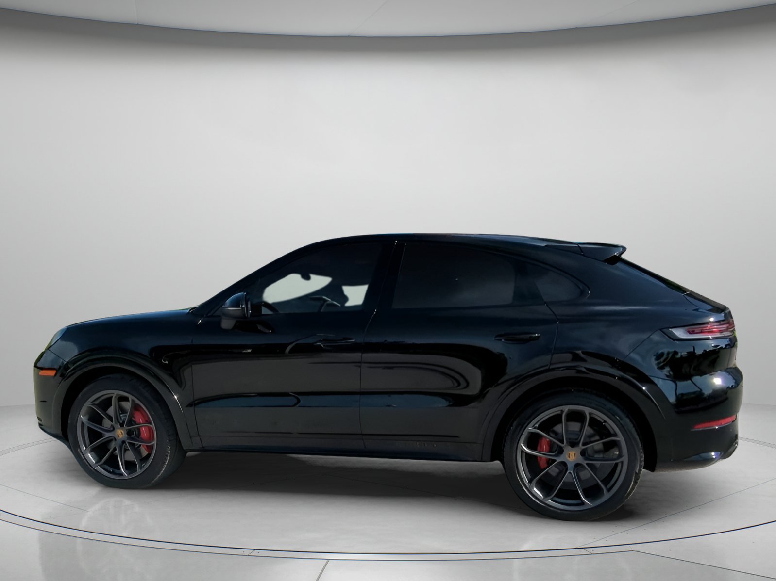 Used 2024 Porsche Cayenne S AWD/4WD image 18