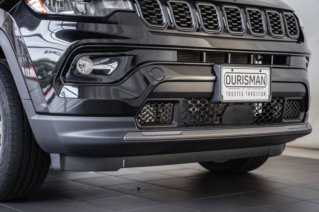 New 2025 Jeep Compass Limited w/ Sun & Sound Group image 13