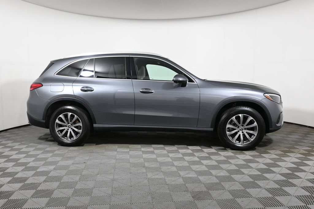 Used 2023 Mercedes-Benz GLC 300 4MATIC image 8