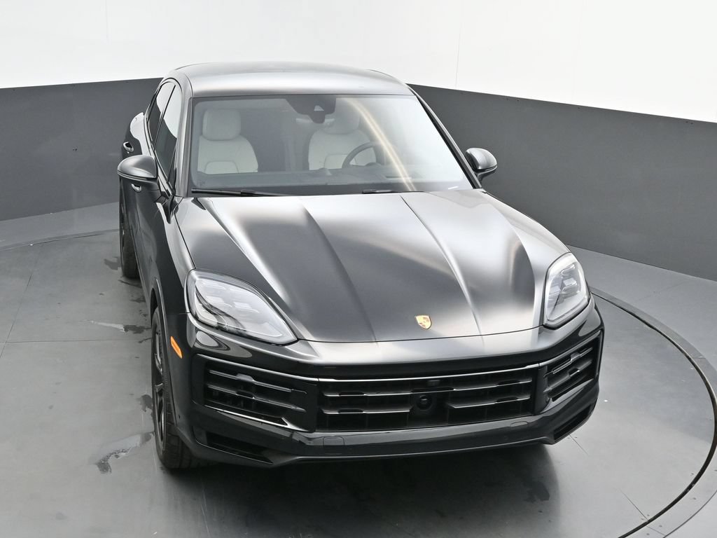 Certified 2026 Porsche Cayenne Coupe AWD/4WD image 30