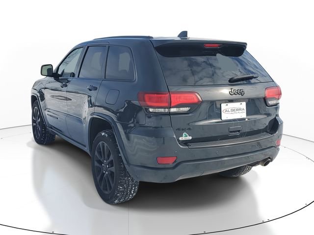 Used 2018 Jeep Grand Cherokee Altitude image 3