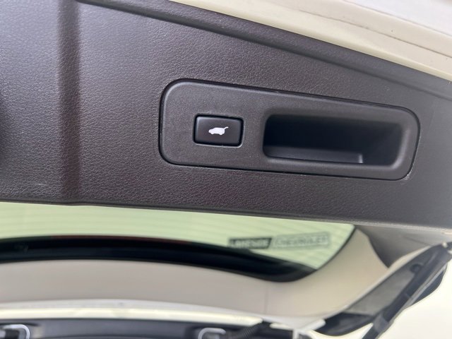 Used 2018 Acura MDX FWD w/ Technology Package image 12