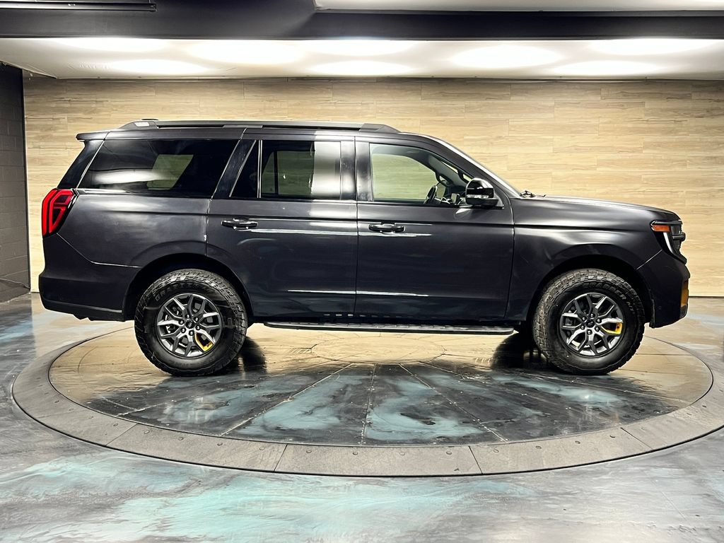 Used 2025 Ford Expedition Tremor AWD/4WD image 28