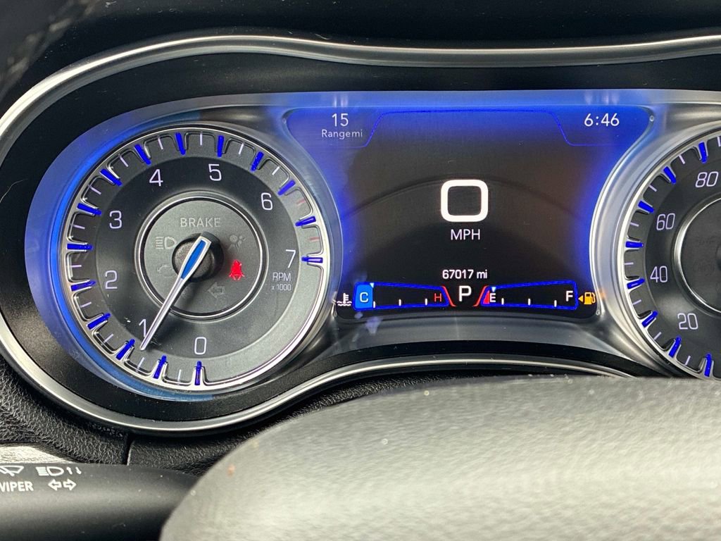 Used 2019 Chrysler 300 Touring w/ Quick Order Package 2EF image 24