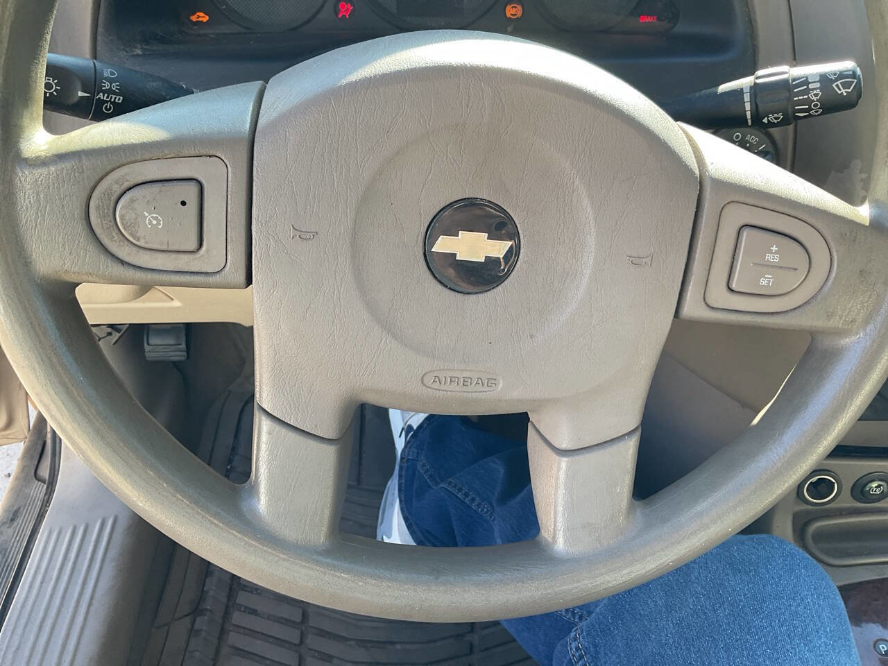 Used 2004 Chevrolet Malibu LS image 14