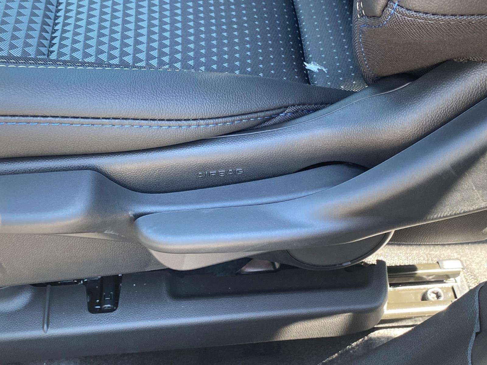 New 2026 Chevrolet Trax LT w/ LT Convenience Package FWD image 15