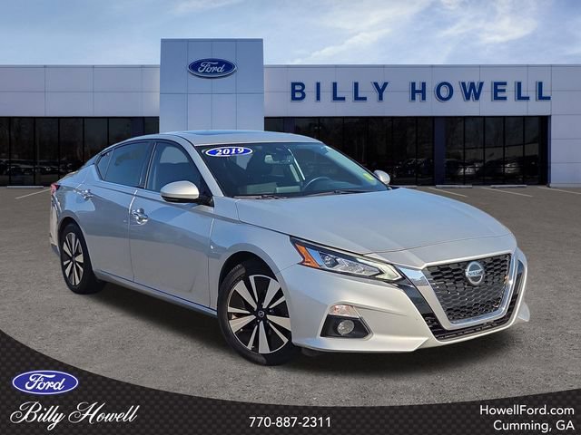 Used 2019 Nissan Altima 2.5 SV FWD image 1