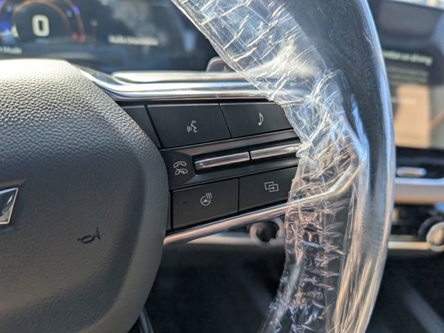 New 2026 Chevrolet Equinox ACTIV w/ Convenience Package III image 18