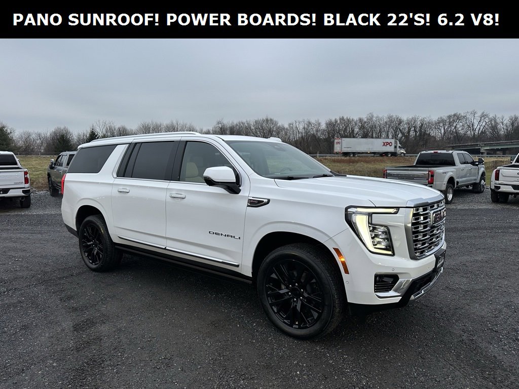 Used 2025 GMC Yukon XL Denali w/ Sun & Power Step Package image 1