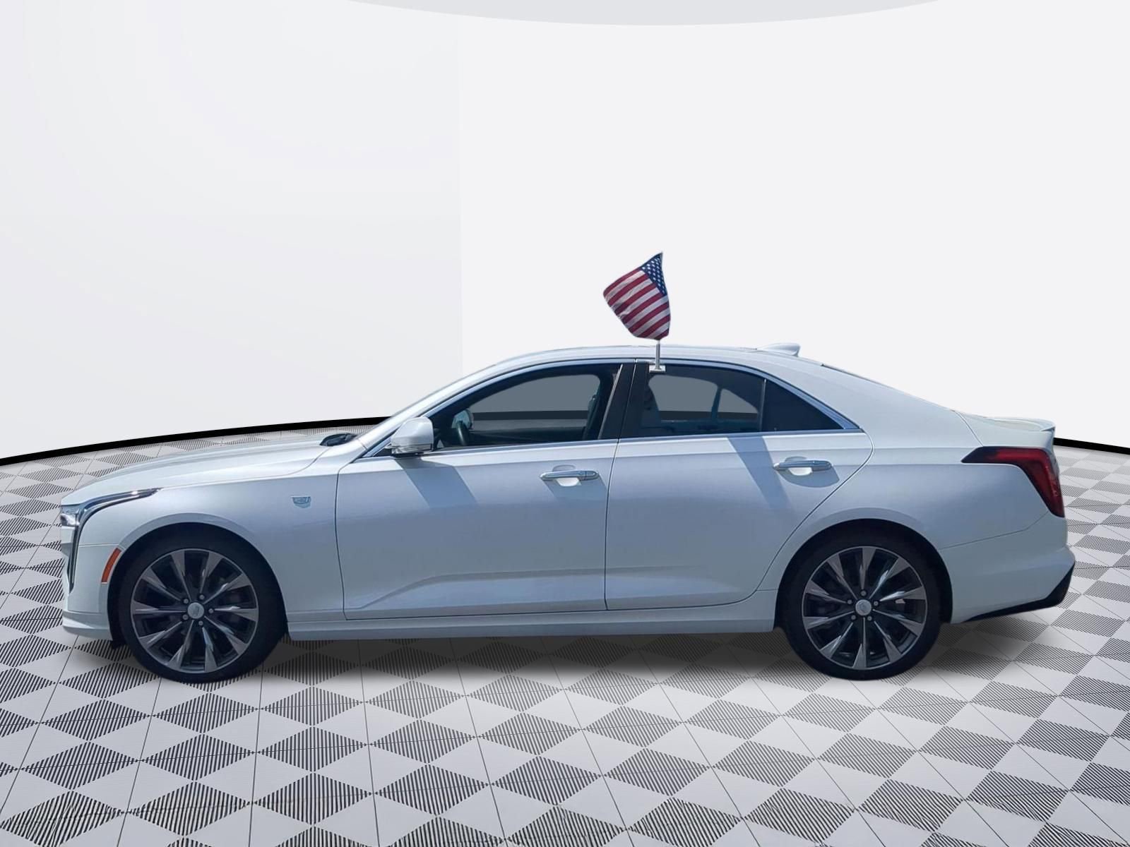 Certified 2023 Cadillac CT4 Premium Luxury w/ LPO, Exterior Accent Package AWD/4WD image 5