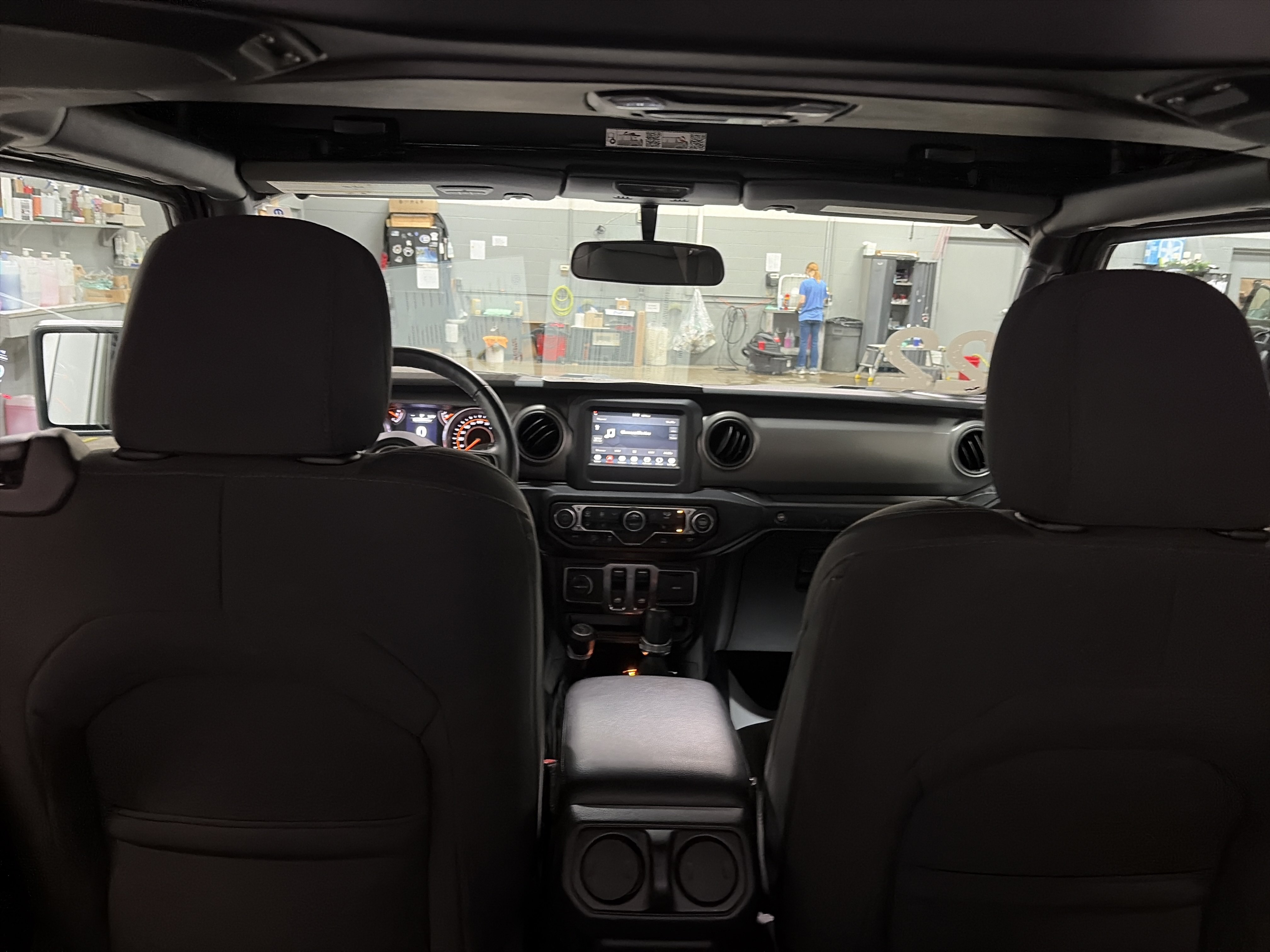 Used 2022 Jeep Wrangler Sport AWD/4WD image 26