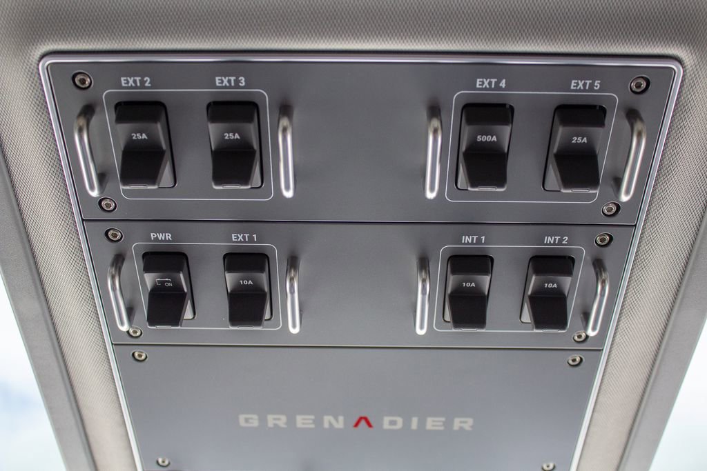 Used 2025 INEOS Grenadier AWD/4WD image 21