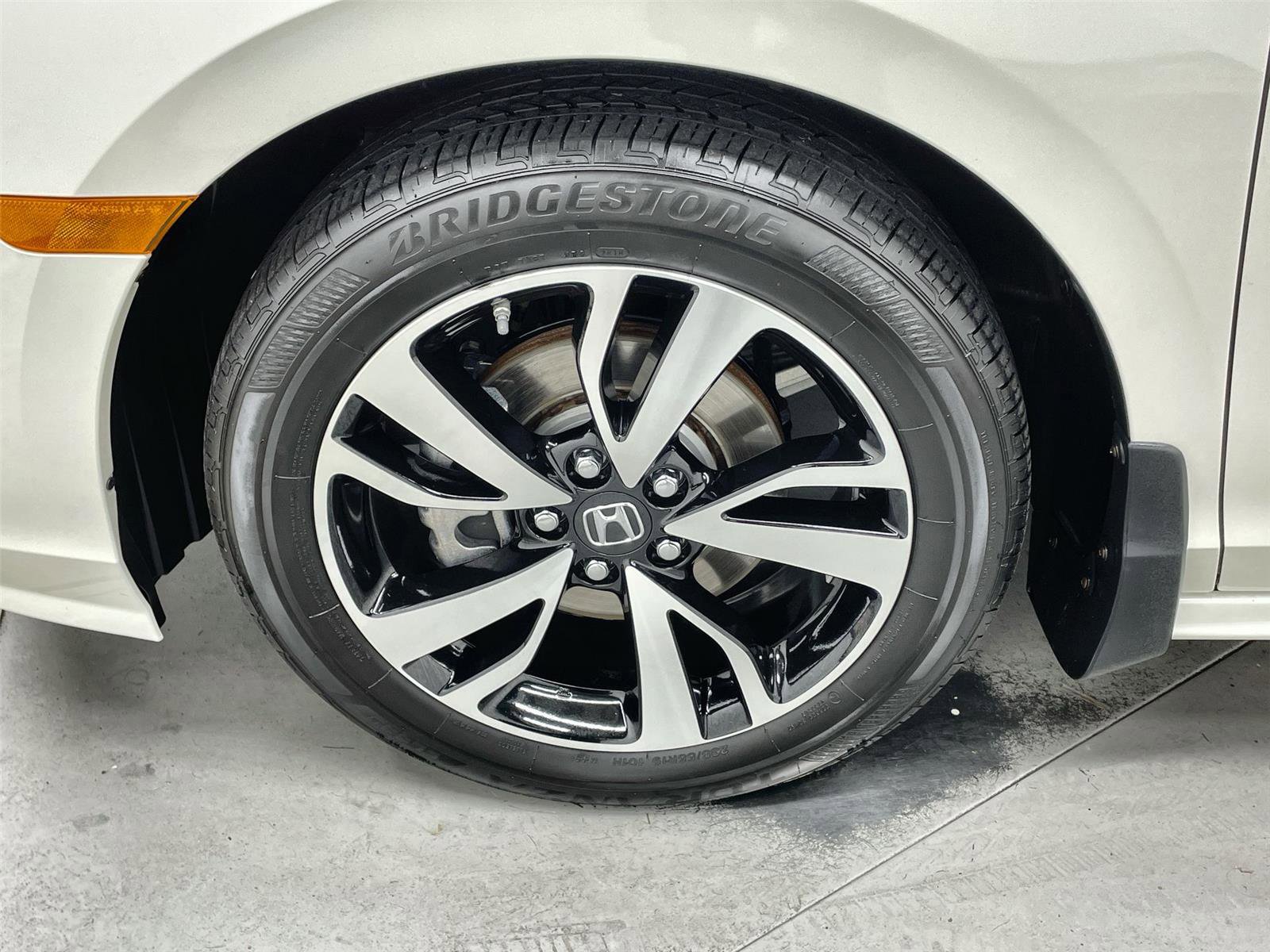 Used 2019 Honda Odyssey Elite image 10