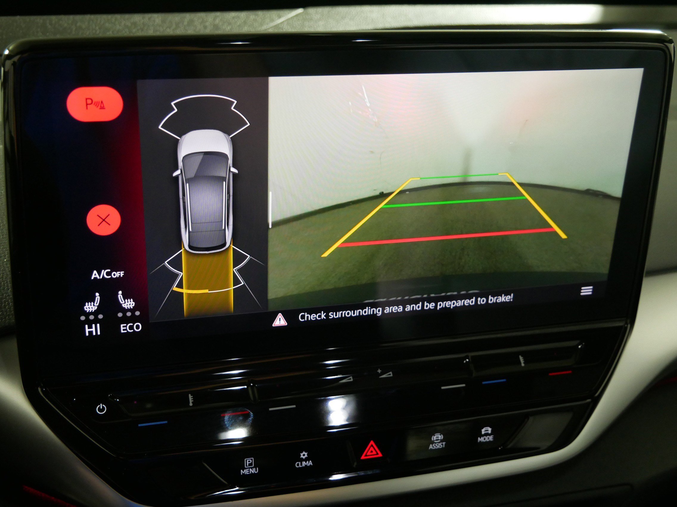 Certified 2022 Volkswagen ID.4 Pro S image 33