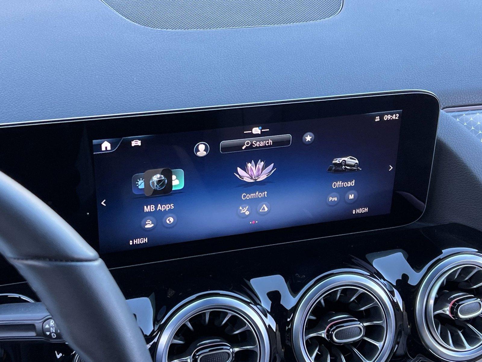 Certified 2025 Mercedes-Benz GLA 250 GLA 250 image 18