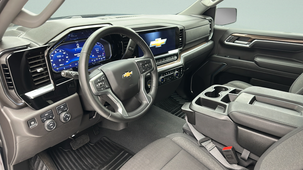 Used 2024 Chevrolet Silverado 1500 LT AWD/4WD image 14
