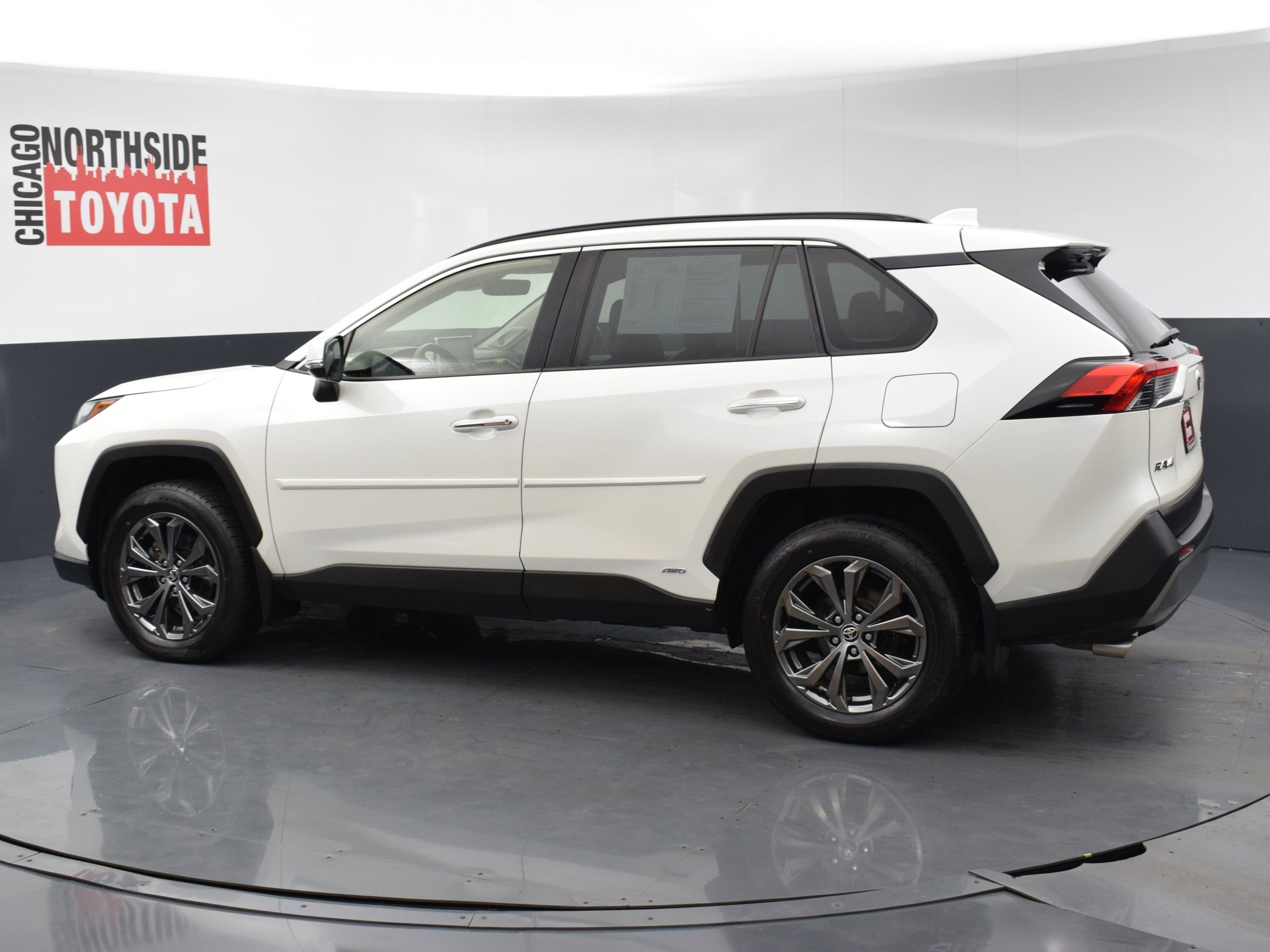 Used 2022 Toyota RAV4 Limited w/ Limited Grade Weather Package image 2