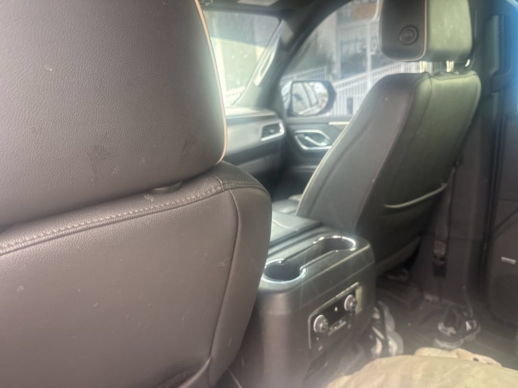 Used 2023 Chevrolet Tahoe Premier AWD/4WD image 16