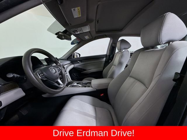 Used 2019 Honda Accord EX image 6