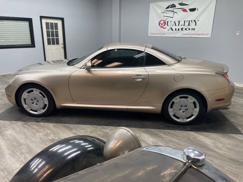 Used 2002 Lexus SC 430 Convertible image 2