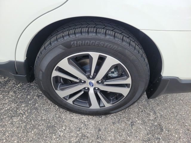 Used 2019 Subaru Outback 2.5i Limited w/ Popular Package #2 AWD/4WD image 8