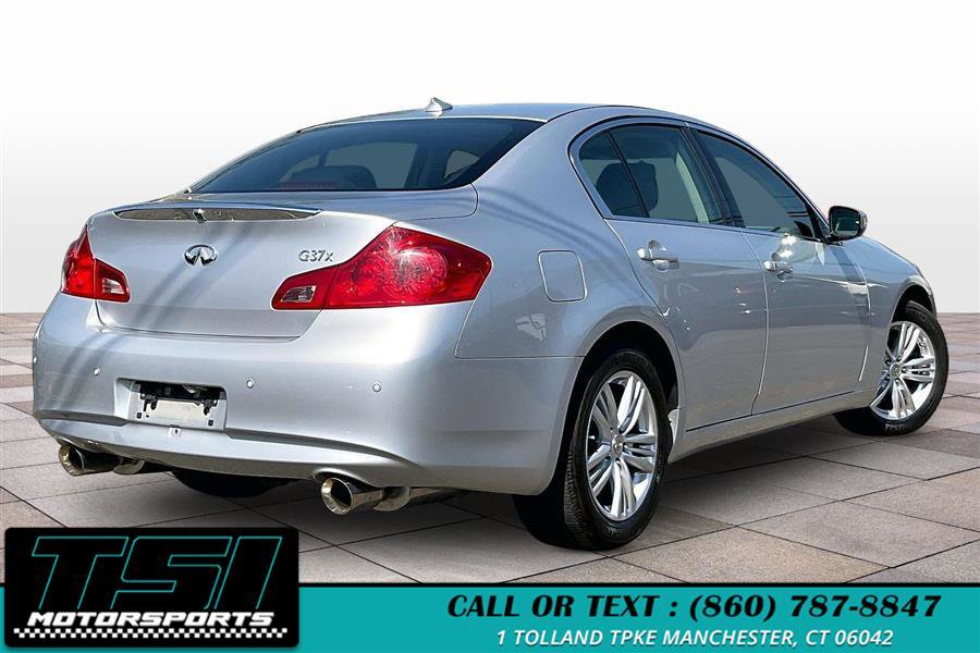 Used 2013 INFINITI G37 x Sedan w/ Premium Pkg AWD/4WD image 2