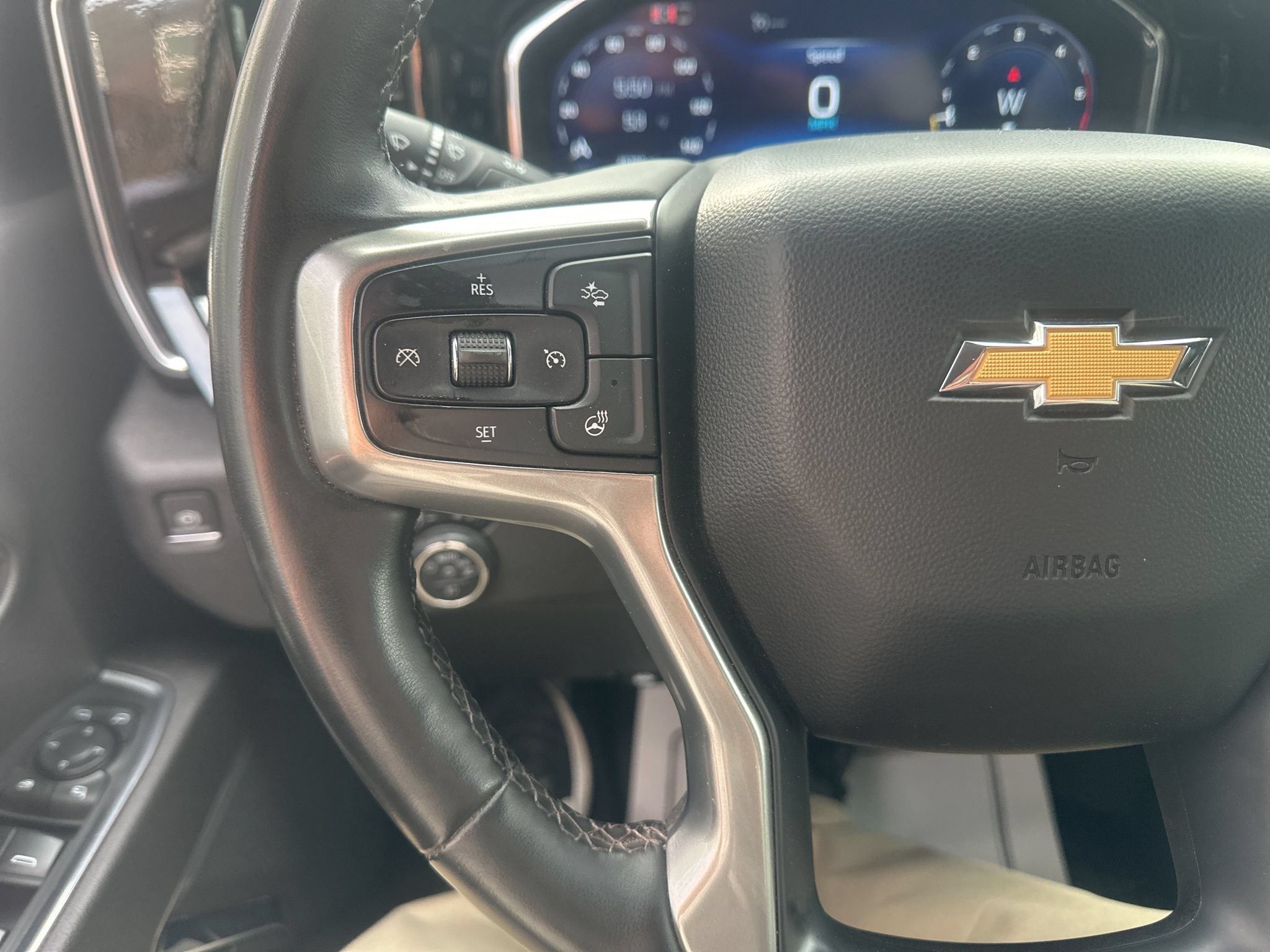 Used 2024 Chevrolet Silverado 3500 LT w/ Convenience Package AWD/4WD image 26