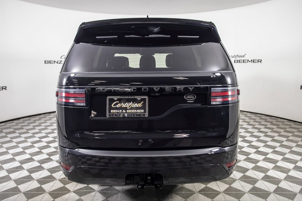 Used 2023 Land Rover Discovery HSE R-Dynamic AWD/4WD image 7
