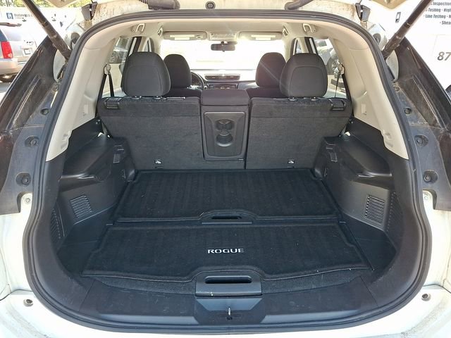Used 2019 Nissan Rogue SV w/ Premium Package AWD/4WD image 24