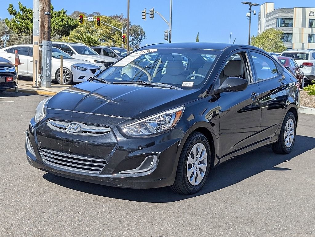 Used 2017 Hyundai Accent SE FWD image 6