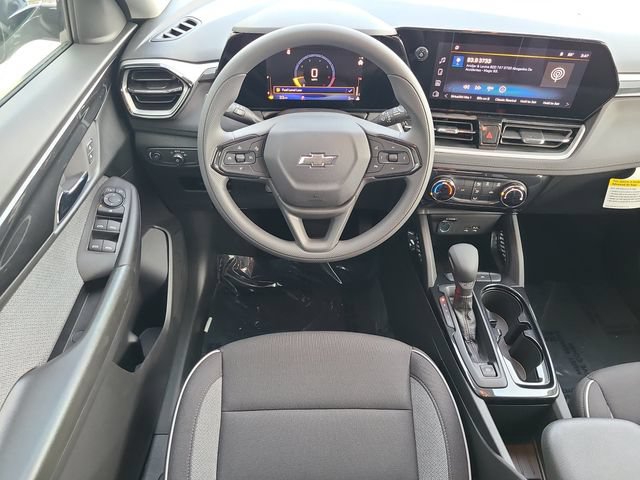 New 2026 Chevrolet TrailBlazer LT w/ Midnight Edition FWD image 14