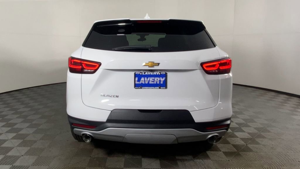 Certified 2025 Chevrolet Blazer LT w/ LPO, Cargo Package image 9