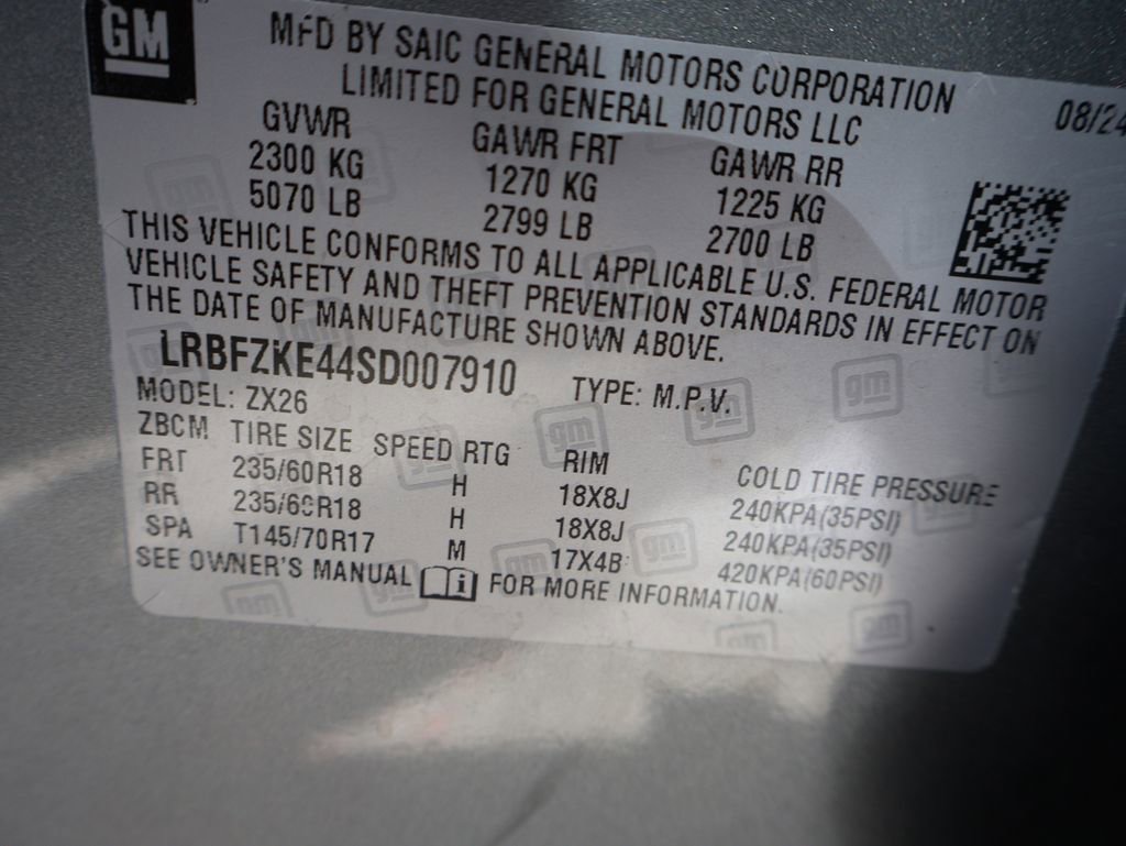 Used 2025 Buick Envision Preferred AWD/4WD image 38