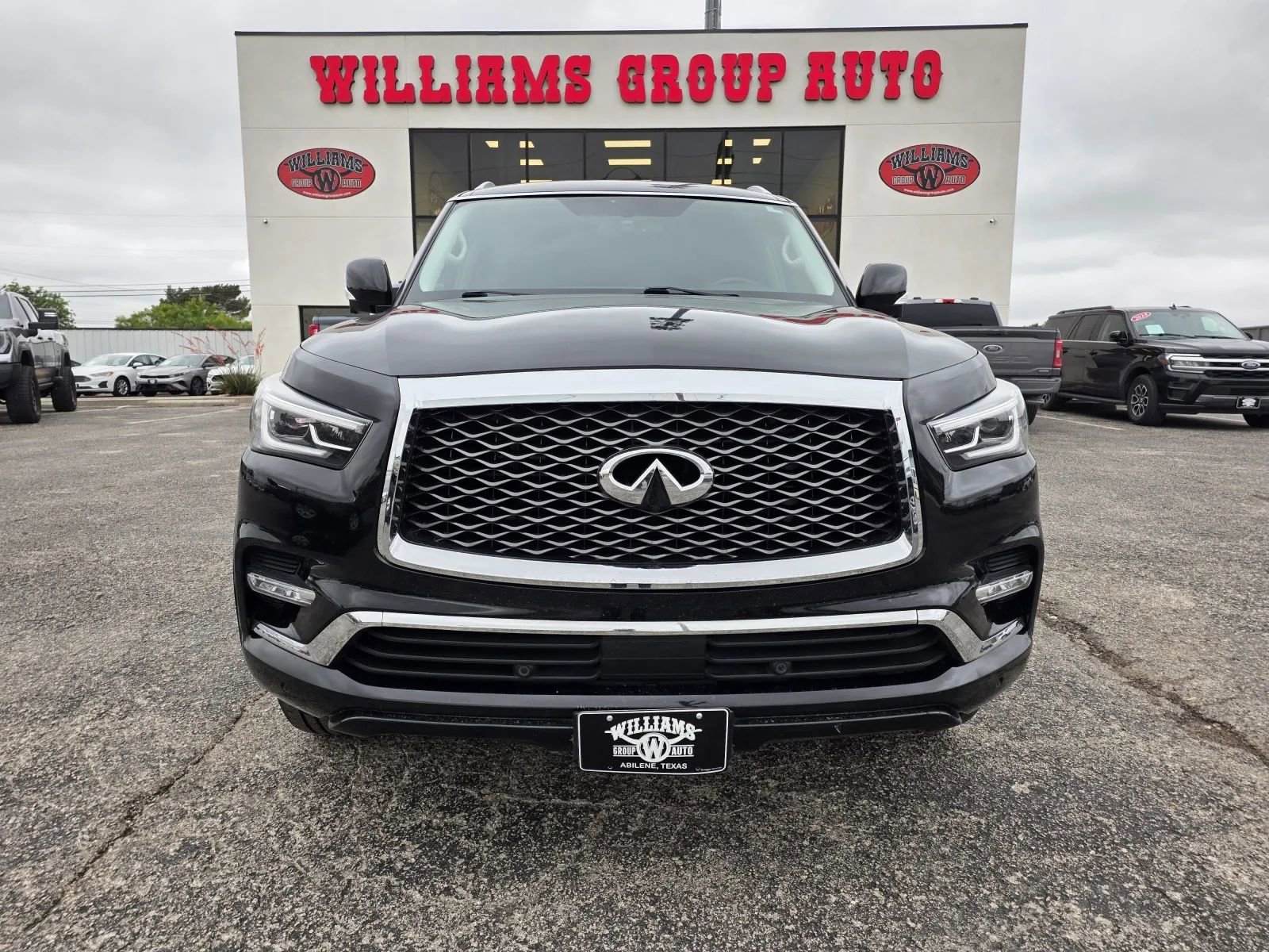 Used 2018 INFINITI QX80 2WD image 2