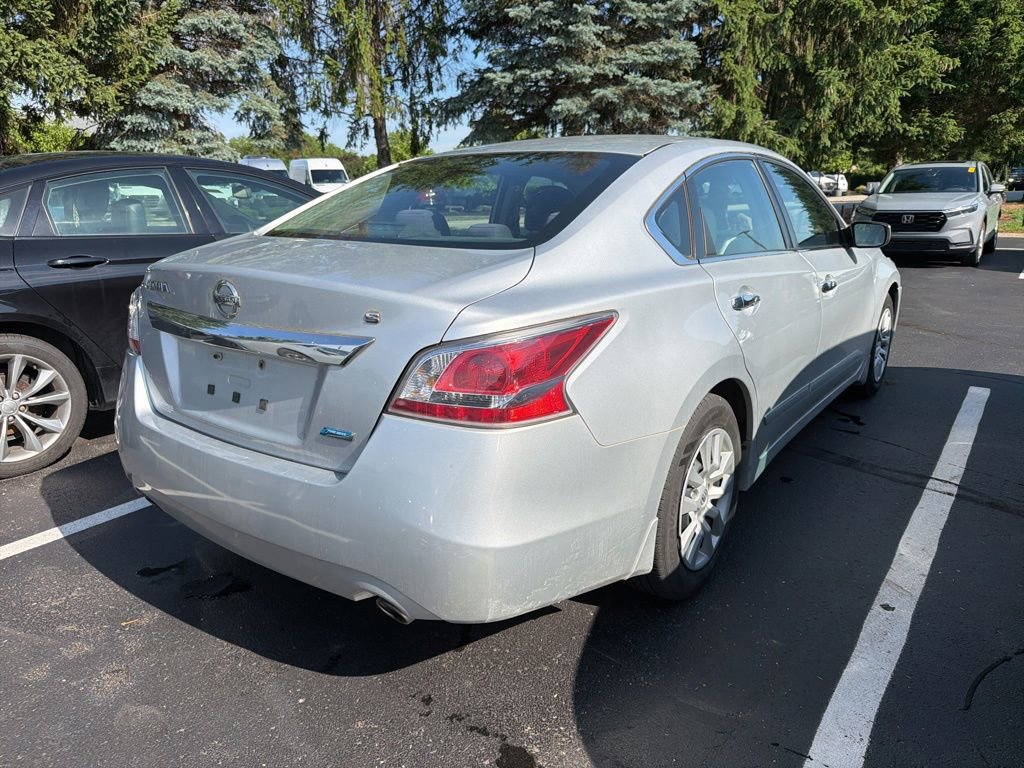 Used 2014 Nissan Altima 2.5 S FWD image 3