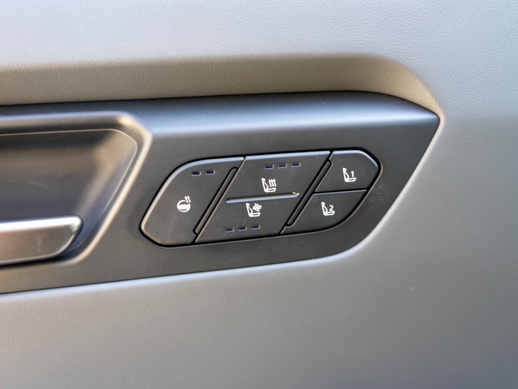 New 2026 Kia EV9 Wind image 19