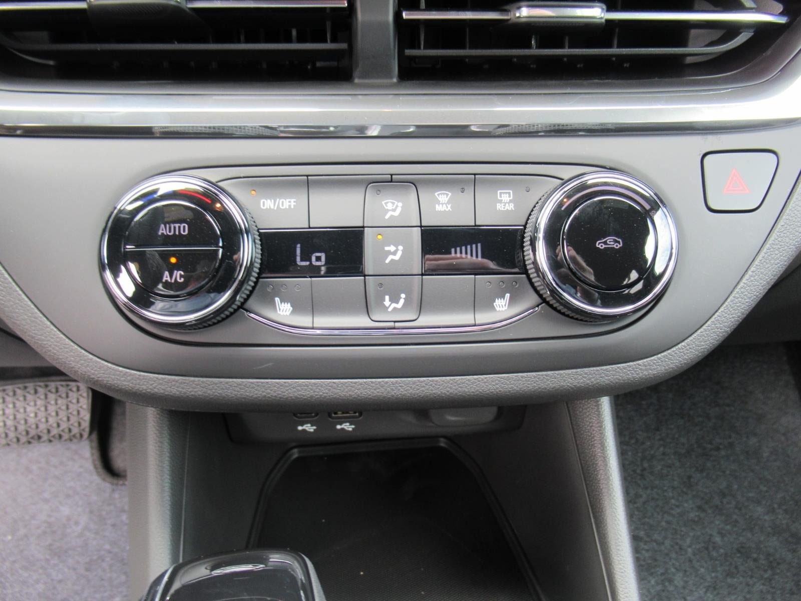 New 2026 Buick Envista Preferred w/ Convenience I Package FWD image 24